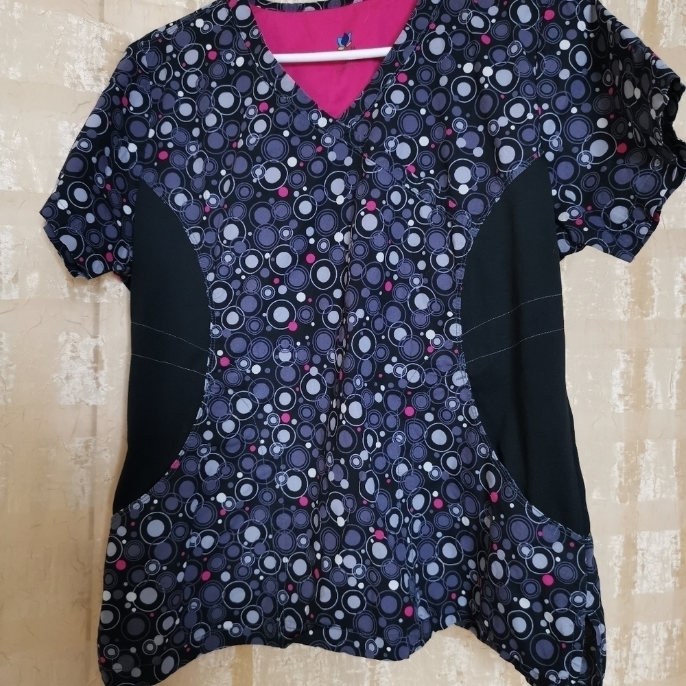Scrubs top
